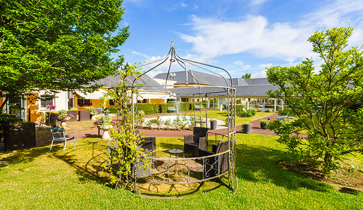 Maison de retraite médicalisée La Fontaine Médicis DomusVi